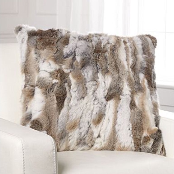 Large Square Cushion Made from Rabbit Fur - Picture 3 of 3